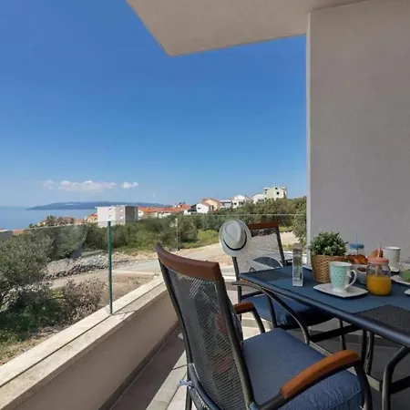 Meli Luka With Seaview Apartment Makarska