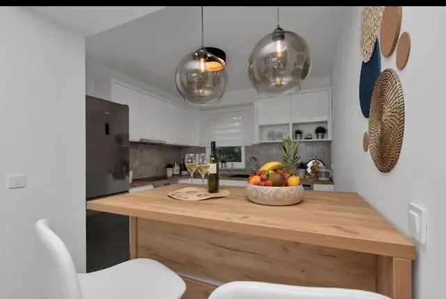 Luxury Meli Luka With Terrace Sea View Apartamento
