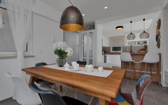 Apartamento Luxury Meli Luka With Terrace Sea View